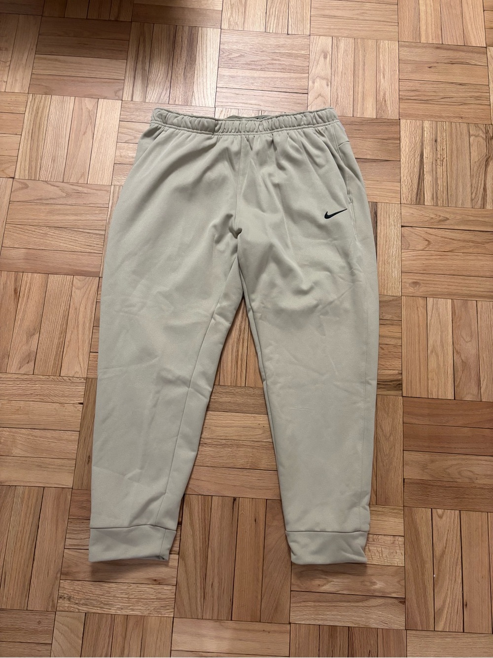 Nike Therma-FIT Tapered Jogger Sweat Pants Desert Khaki Tan DQ5405-251 Mens Size